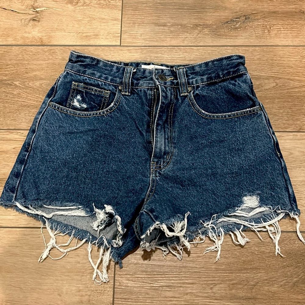 Cotton On High Rise Mom short